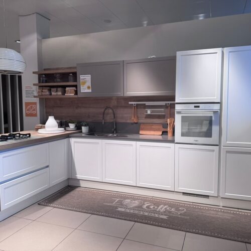 Cucina Giglio Bianco Opaco Pet / Tortora Opaco pet